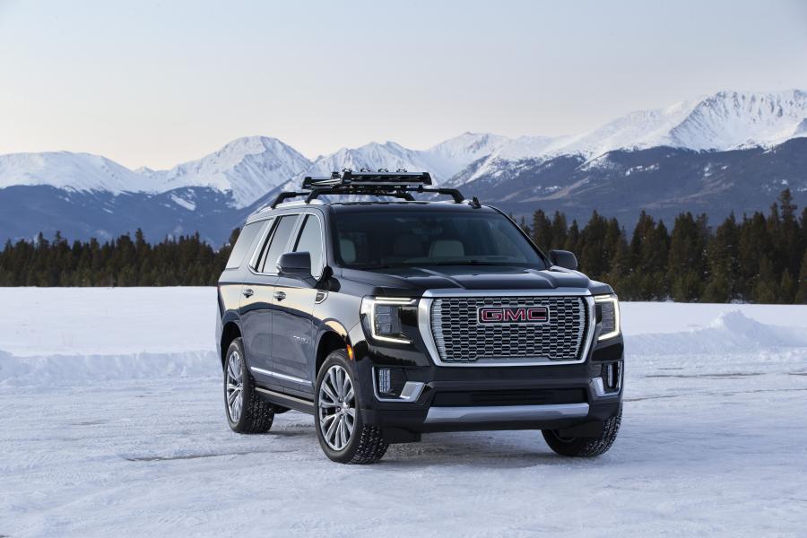  GMC Yukon Denali 2020 года  (фото 17 из 31)